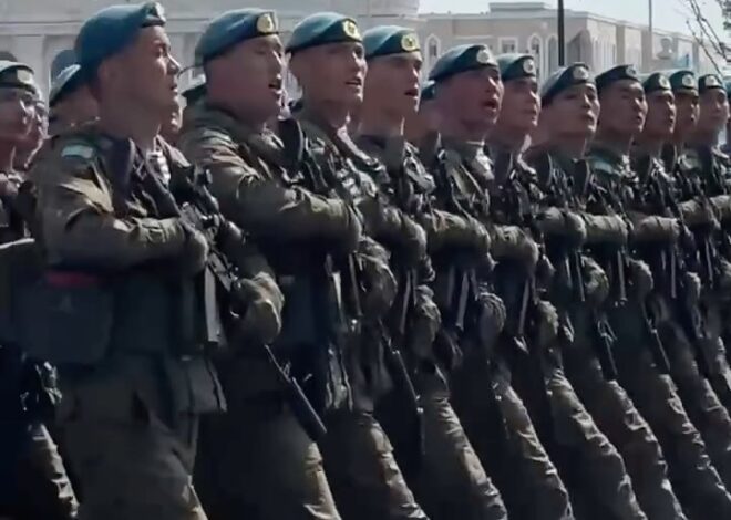 Казахстанец посетил репетицию парада и высказал своё честное мнение На видео — 21-летний Арсений Мироненко, тот самый па…