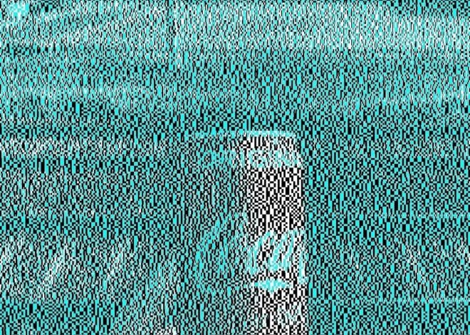 Мозг нам врет: вирусная иллюзия с «красной» колой, которой нет В соцсетях бушует новая оптическая иллюзия