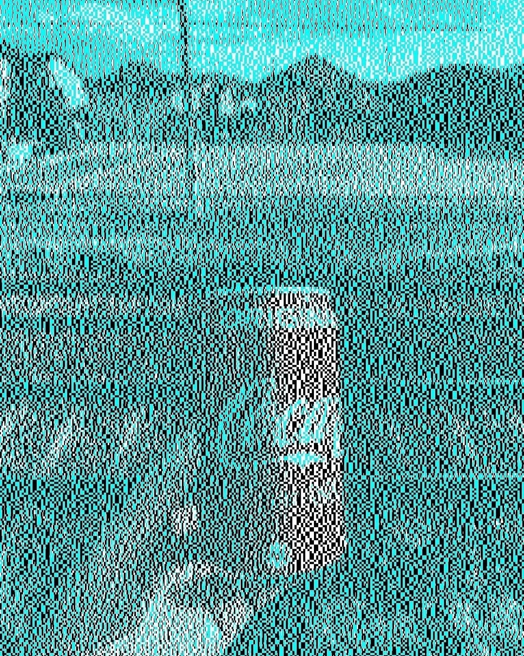 Мозг нам врет: вирусная иллюзия с «красной» колой, которой нет В соцсетях бушует новая оптическая иллюзия