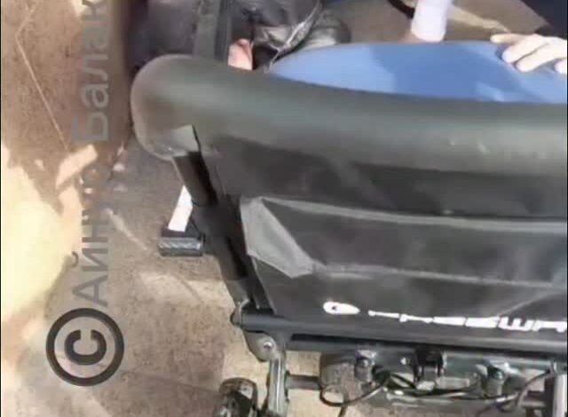 В астанинском суде женщина-инвалид упала с неисправного подъёмника. В межрайонном суде по гражданским делам Астаны произ…