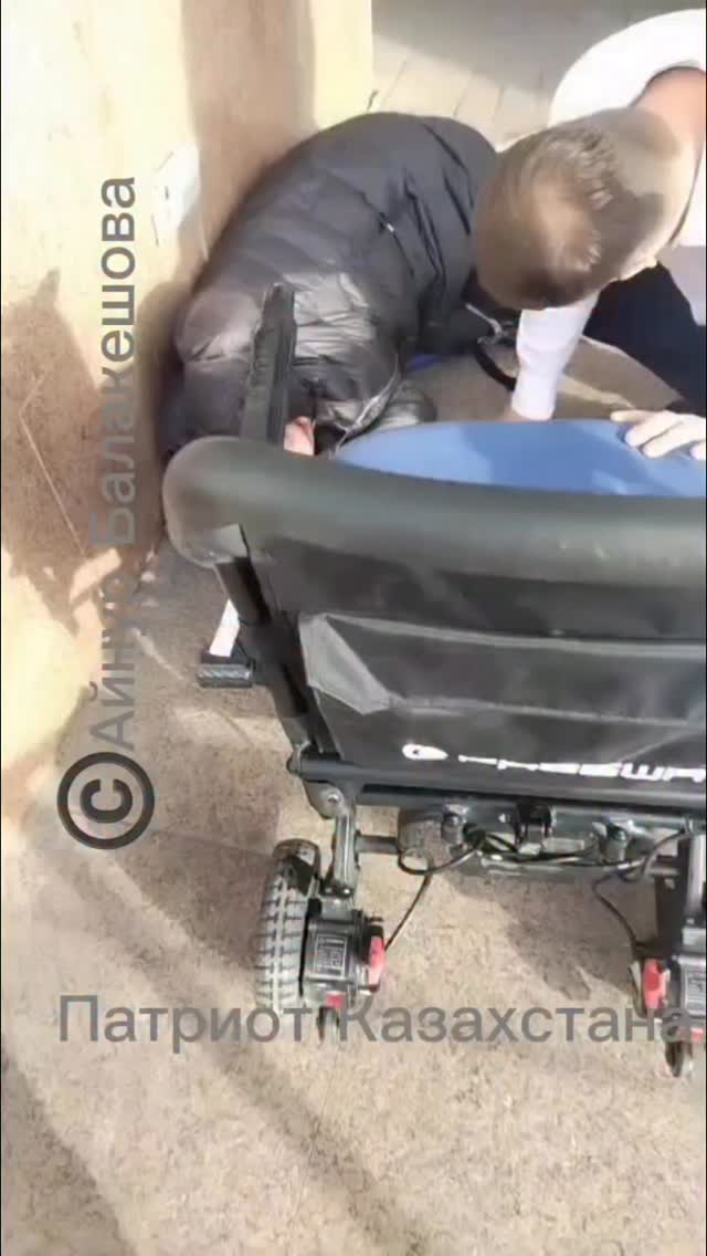 В астанинском суде женщина-инвалид упала с неисправного подъёмника. В межрайонном суде по гражданским делам Астаны произ…