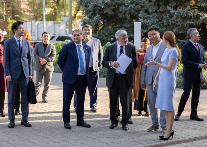🎓 Благодаря Саясату Нурбеку Казахстан уверенно становится центром мирового образования! 🌍 Университет Нархоз @narxozkz…