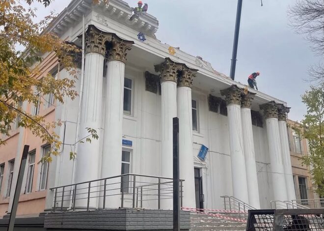 Разрушение архитектуры Алматы🤦🏽‍♂️ 56 гимназия. Без комментариев