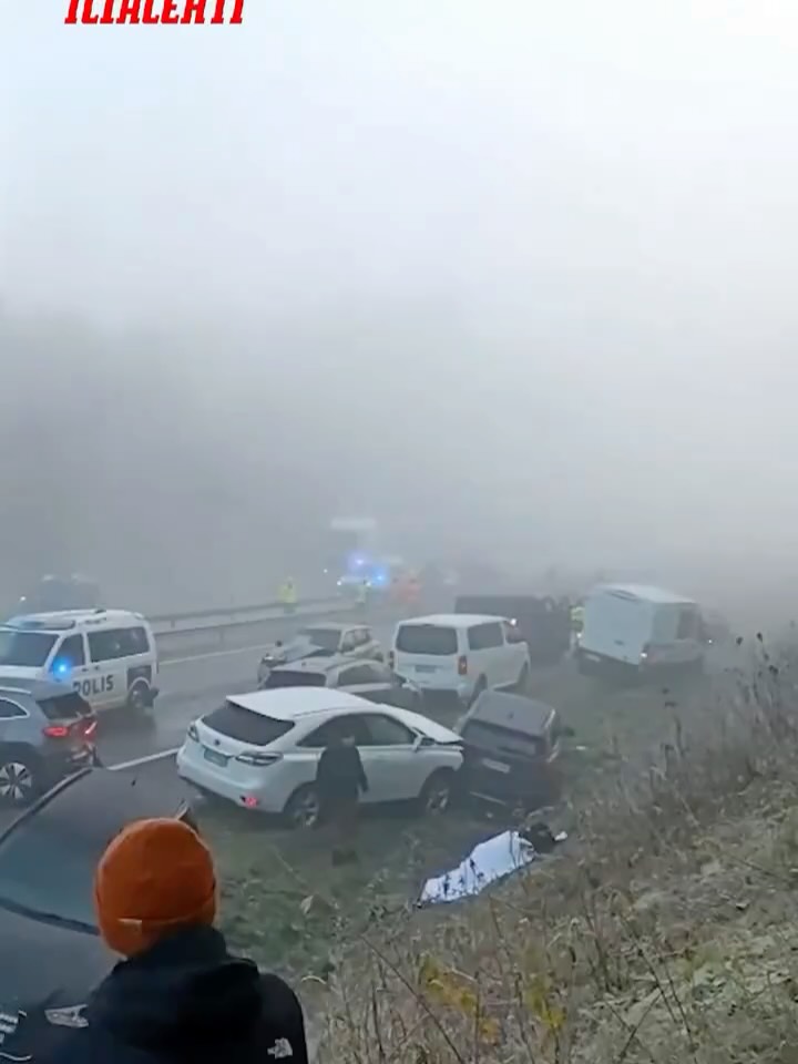 В Финляндии произошло крупное ДТП — столкнулись более 50 автомобилей. Как сообщает полиция: причиной аварий стали внезап…