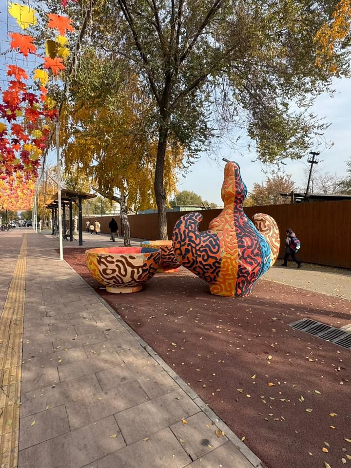 *В Алматы ко Дню Республики завершено благоустройство двух пешеходных зон Жетысуского района* *В Жетысуском районе Алмат…